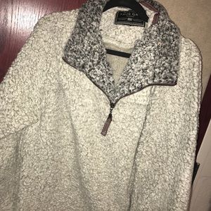 True grit frosty tipped 1/4 Zip pullover!